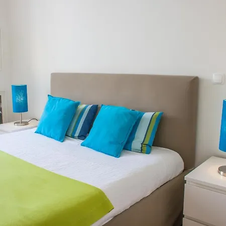 Apartment Chiado Superior By Architecture Tote Ser *